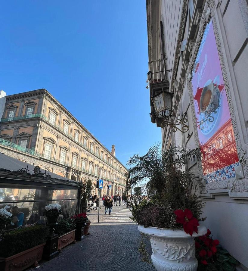 Casa Mires Appartamento Napoli Esterno foto
